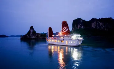 Bhaya Legend Cruise 1 Cabin - Halong Bay 3 Days 2 Nights Bhaya Legend Cruise 1 Cabin - Halong Bay 3 Days 2 Nights