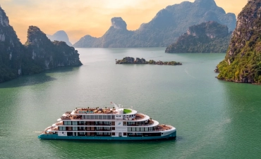 Capella Cruise - Lan Ha Bay 3 Days 2 Nights Capella Cruise - Lan Ha Bay 3 Days 2 Nights