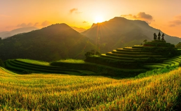 From Northwest to Northeast Vietnam Tour