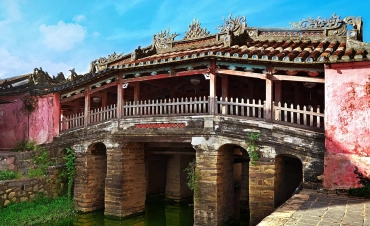 Mekong Delta & Hoi An Tour: River Life to Heritage
